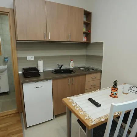 Mipet Hotel apartamentowy 3*