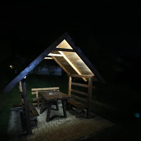 Hotel apartamentowy Mipet