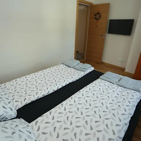 Hotel apartamentowy Mipet