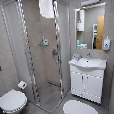 Mipet Hotel apartamentowy 3*