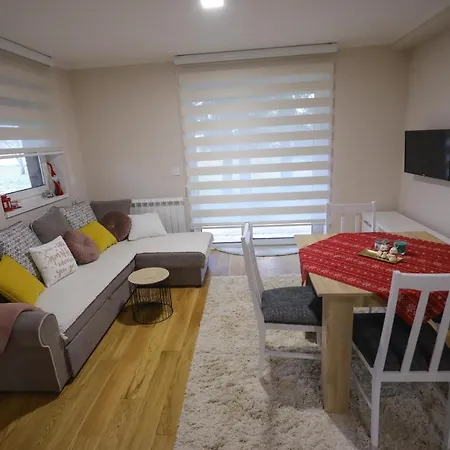 Mipet Hotel apartamentowy