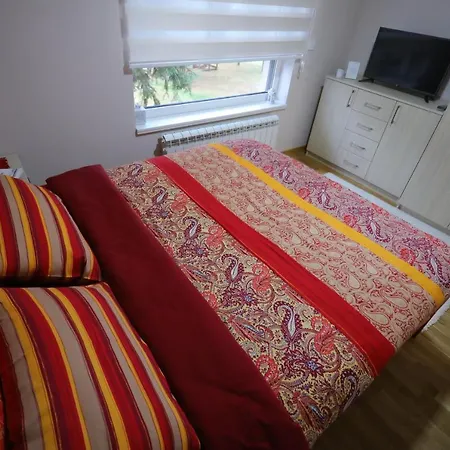 Hotel apartamentowy Mipet