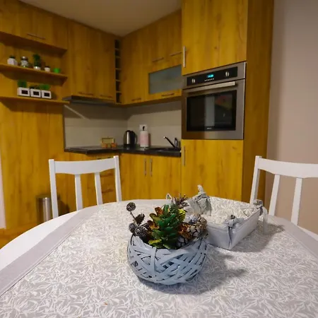 Mipet Hotel apartamentowy 3*