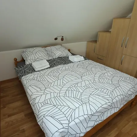 Mipet Hotel apartamentowy