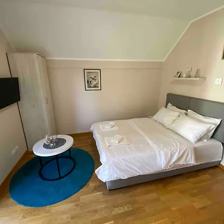 Mipet Hotel apartamentowy